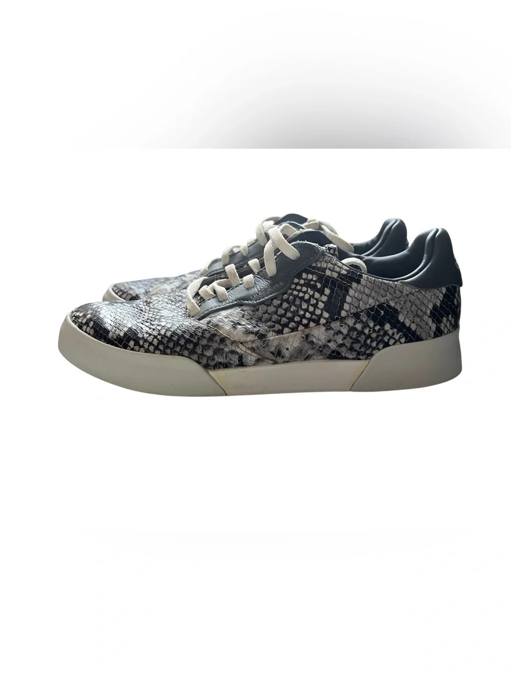 Adidas Adicross Retro Snakeskin Spikeless Women’s Golf Shoes size 8.5